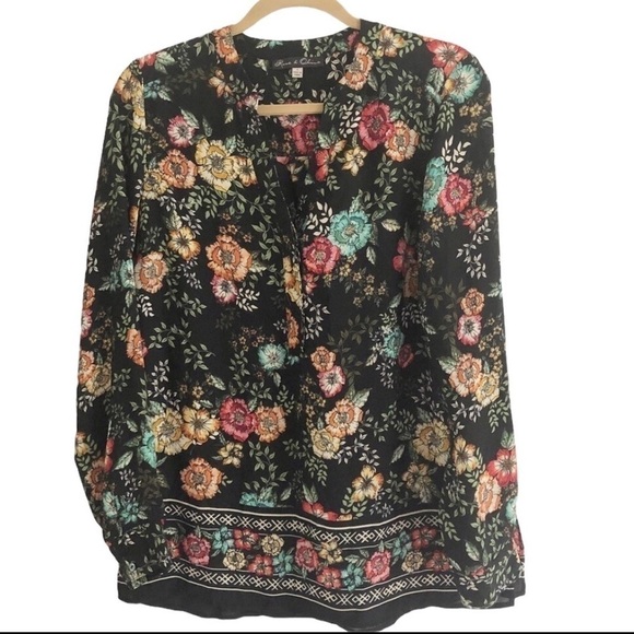 Rose & Olive Tops - Rose & Olive Black Floral Long Sleeve Blouse Size Small